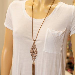 NWOT Brassy Gold Metal CZ Paved 1920's Flapper Long Tassel Necklace